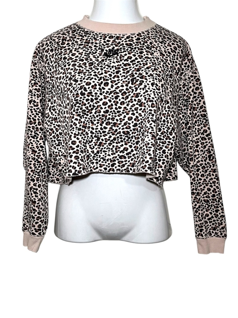 Nike Leopard Print Cropped Long-Sleeve Top